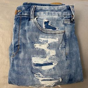 American Eagle Ripped Curvy Hi-Rise Jeggings